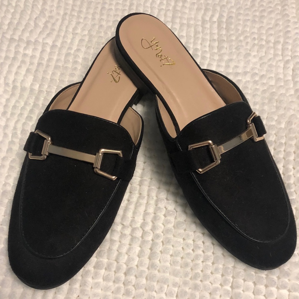 Women’s slides by Y•Not